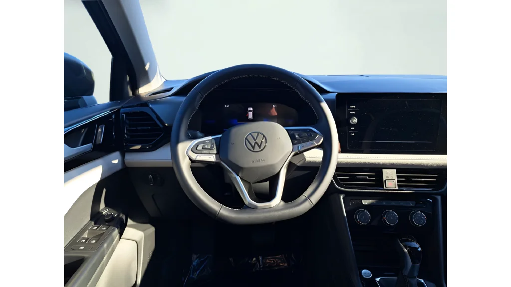 New 2025 Gray Volkswagen 1.5T S image 21