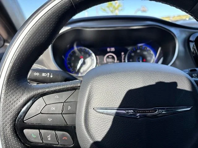 Used 2021 Black Chrysler Limited AWD image 27