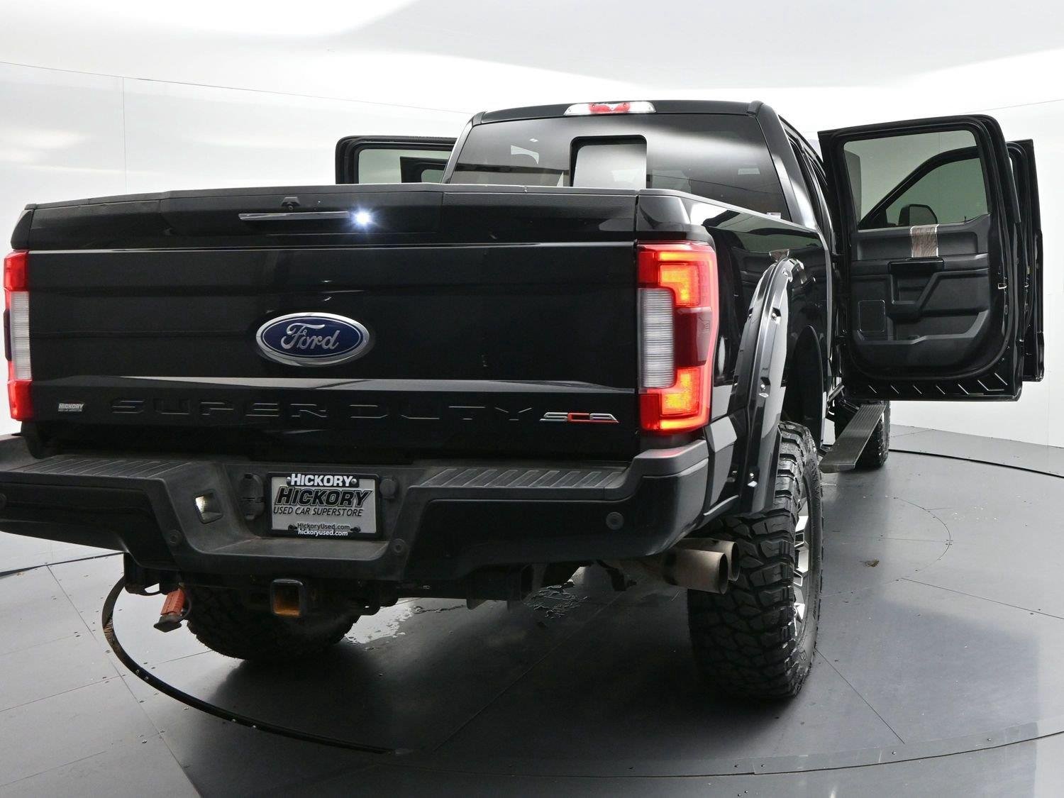 Used 2019 Agate Black Ford LARIAT image 49