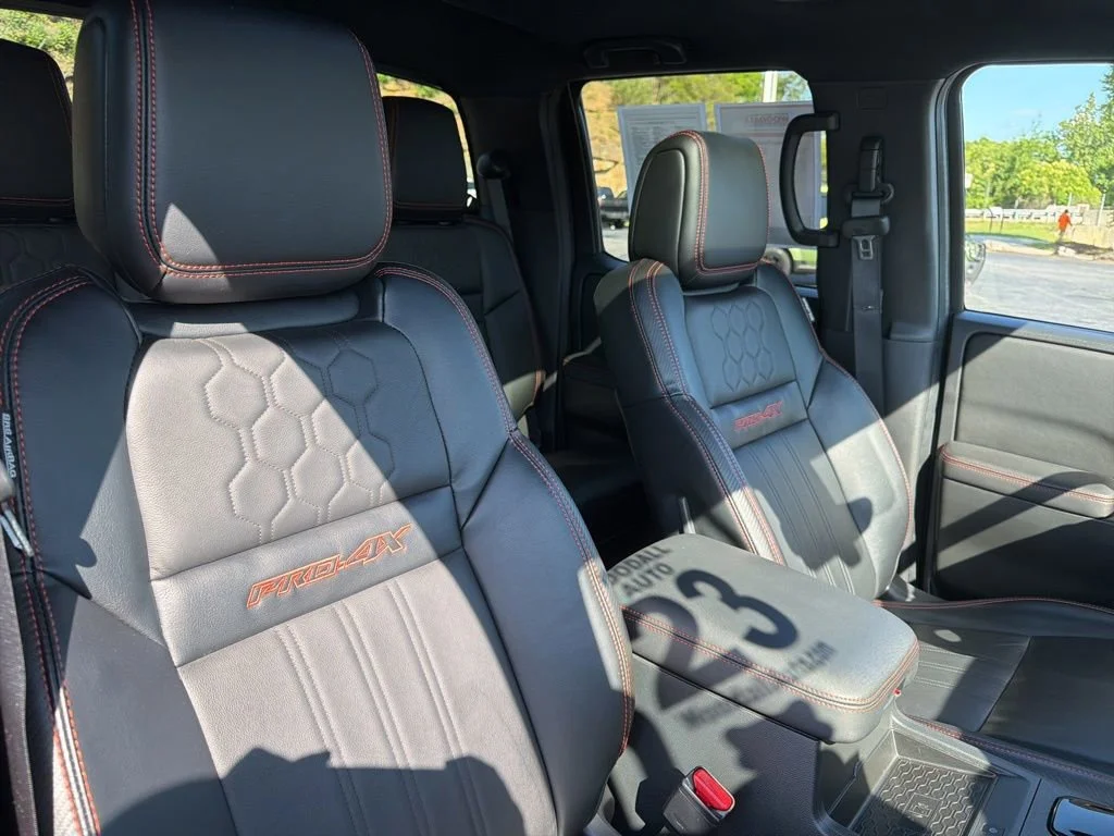 Used 2023 Black Nissan PRO-4X image 13