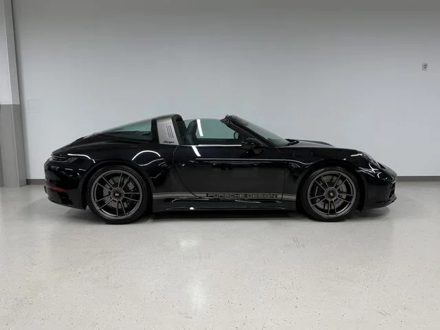 Certified Used 2022 Black Porsche  image 7