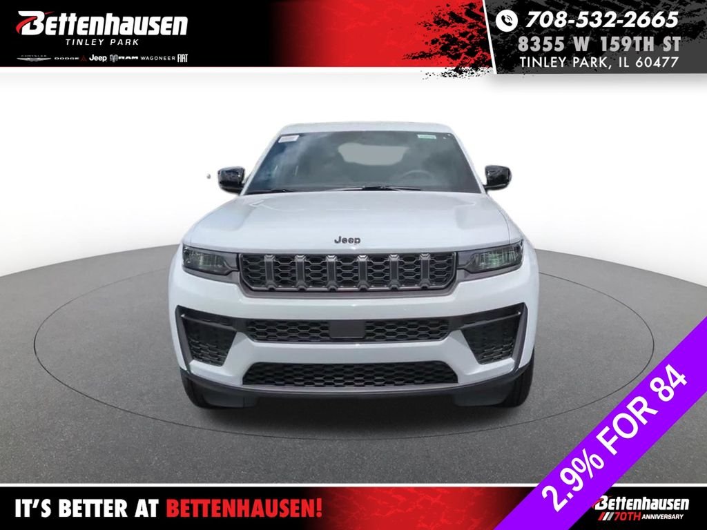 New 2026 Bright White Clear-Coat Exterior Paint Jeep Altitude image 12