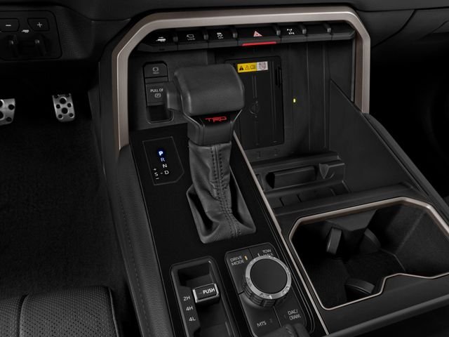Used 2022 Wind Chill Pearl Toyota Limited image 9