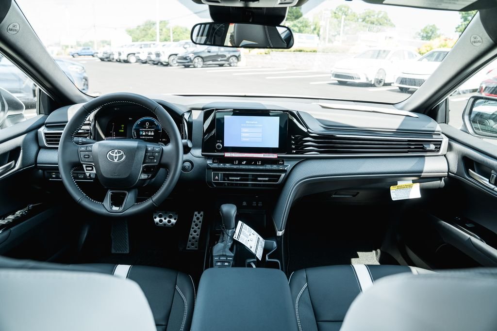New 2026 Ice Cap Toyota SE image 10