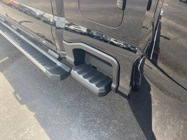 New 2026 Agate Black Metallic Ford F-350® Lariat® image 43