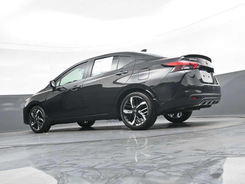 Used 2025 Black Nissan 1.6 SR image 43