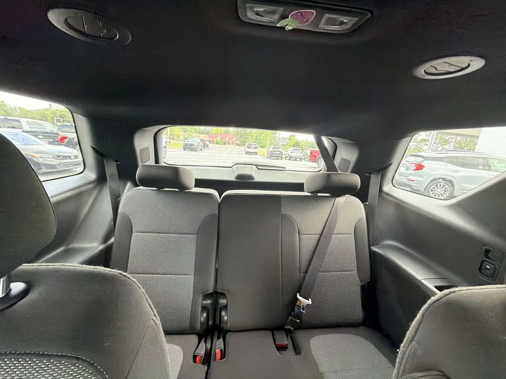 Used 2023 Gray Chevrolet LT image 13
