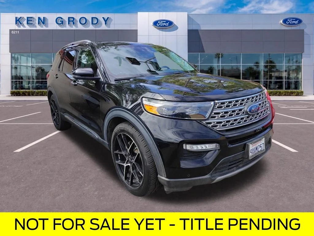 Used 2022 Black Ford Limited image 1