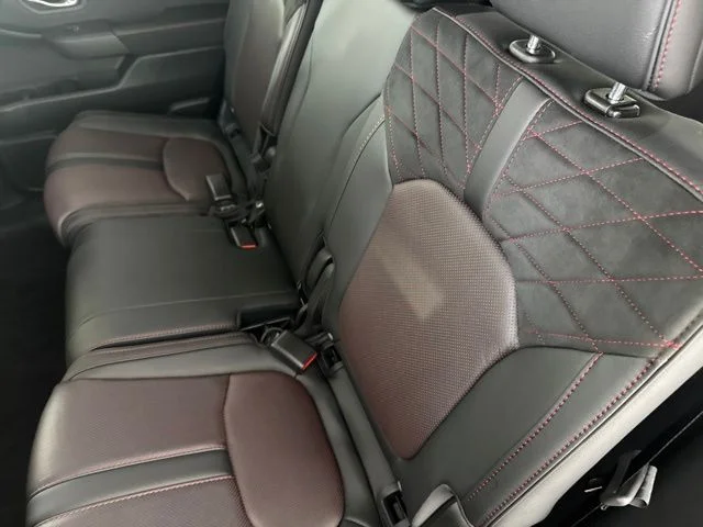 Used 2026 Gray Honda Touring image 30