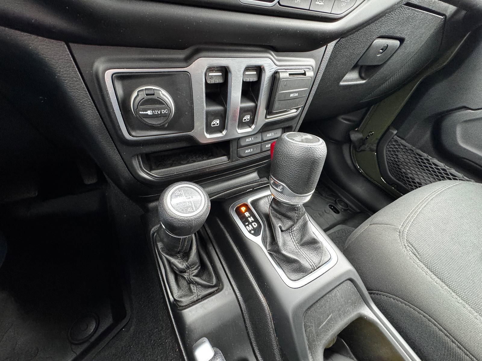 Used 2021  Jeep Willys image 3