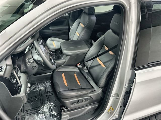 2026 GMC Sierra 1500 AT4 - Photo 11