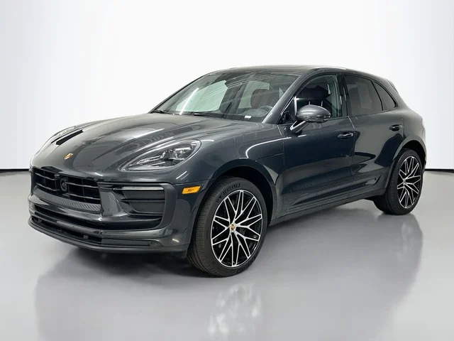 2025 Porsche Macan 