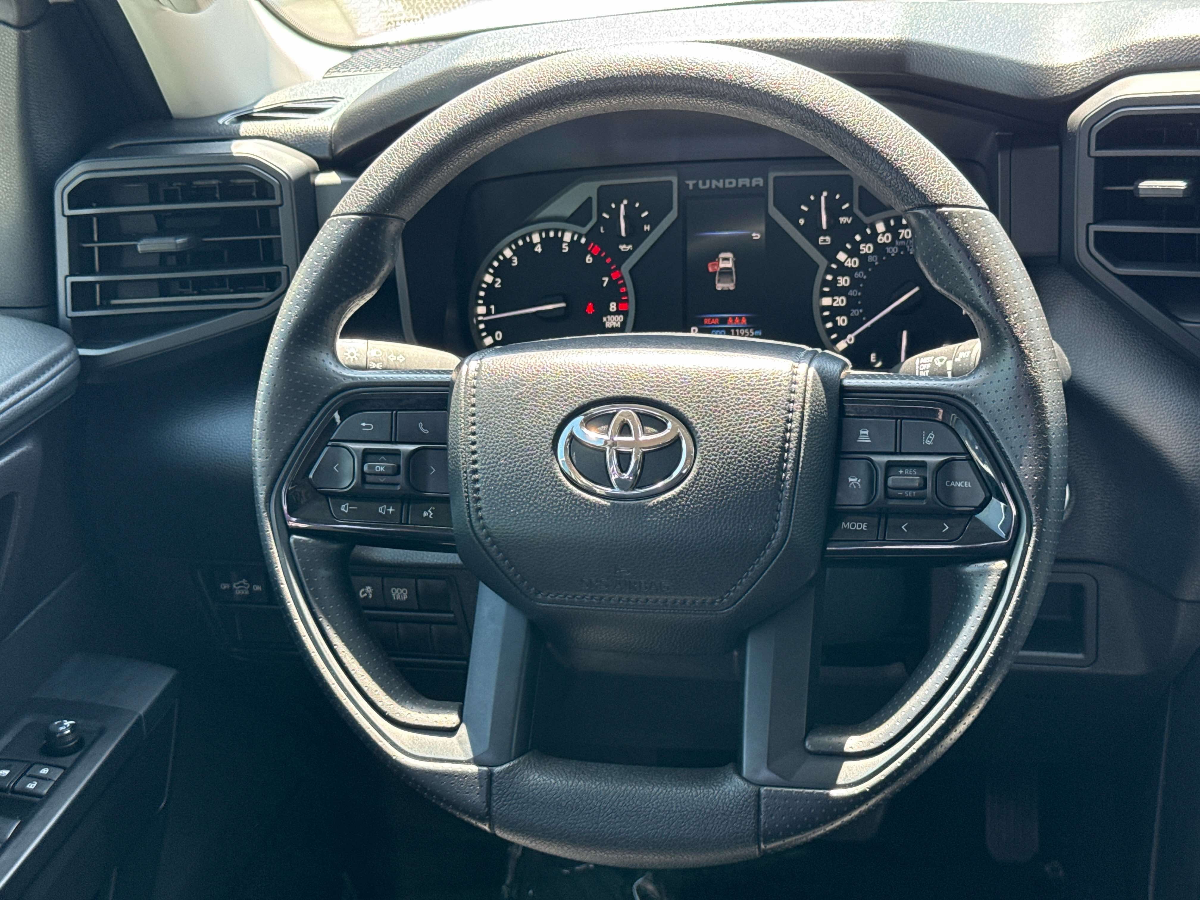 Used 2024 White Toyota SR image 14