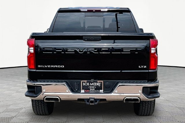 Used 2019 Black Chevrolet LTZ image 4