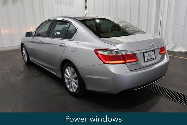 Certified Used 2013 Silver Honda EX-L image 5