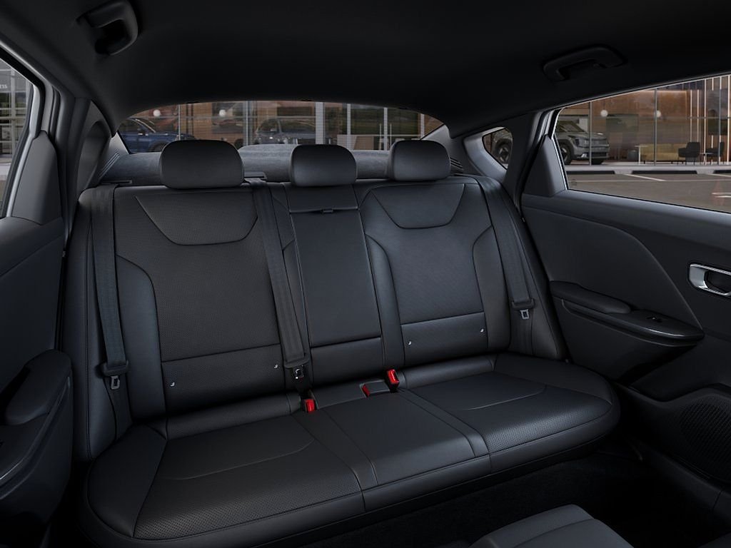 New 2026 Snow White Pearl Kia EX image 16