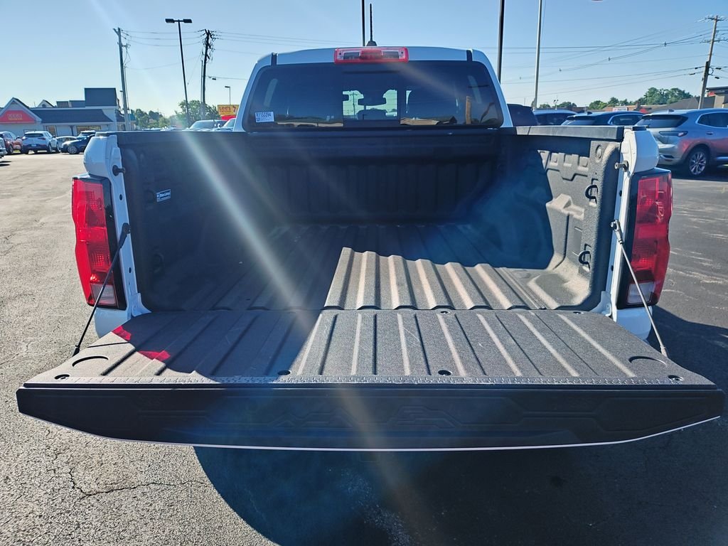 Used 2024 White Chevrolet Trail Boss image 11