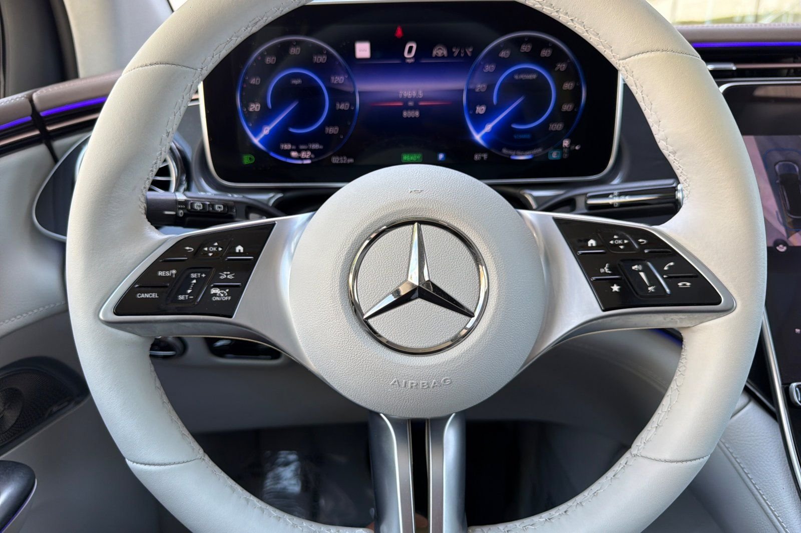 Certified Used 2023 Blue Mercedes-Benz 350+ SUV image 23