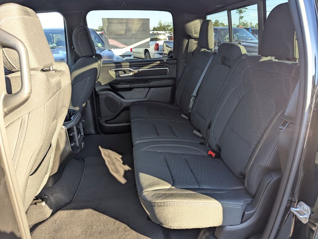 New 2026 Diamond Black Crystal Pearl-Coat Exterior Paint Ram Big Horn/Lone Star image 28