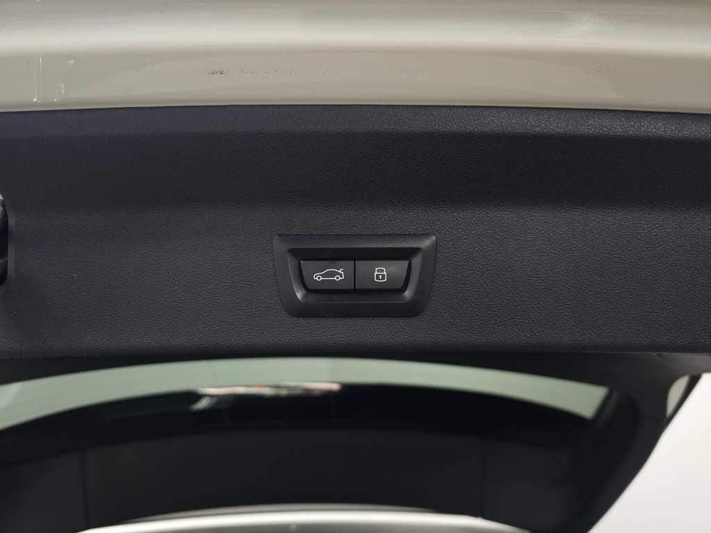 2023 BMW X3 - Image 6