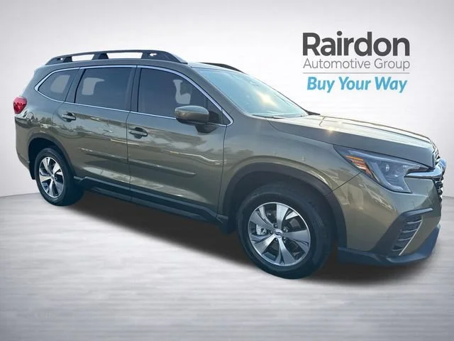 Used 2024 Autumn Green Metallic Subaru Premium image 1