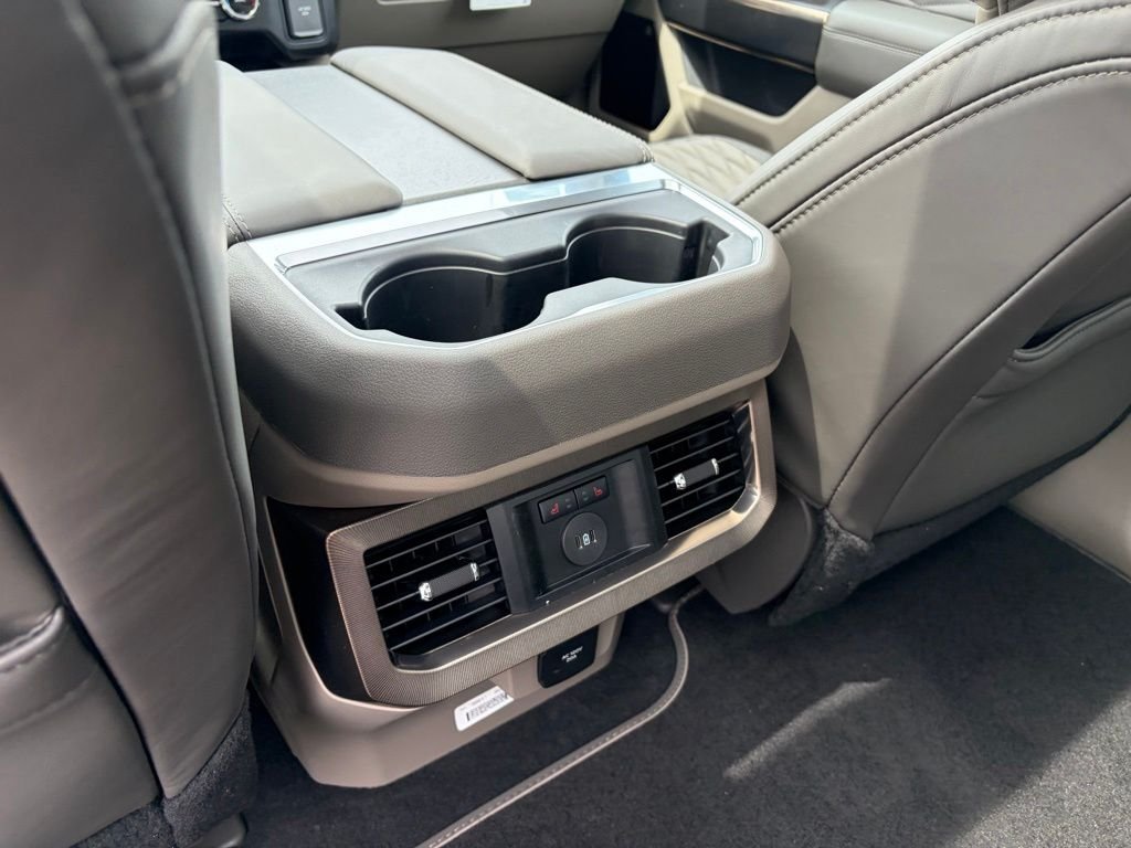 New 2026 White Ford Platinum image 19