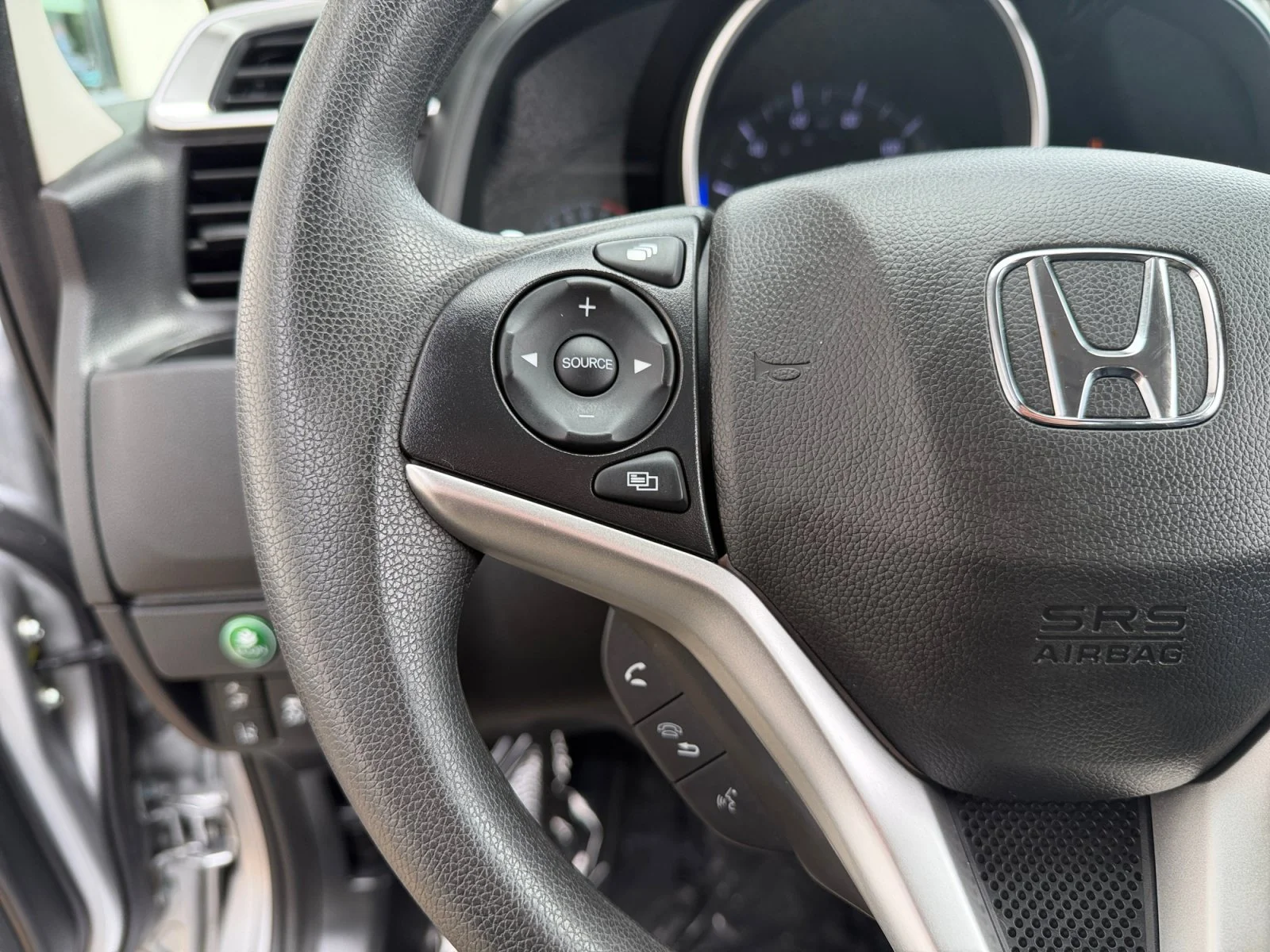 Certified Used 2020 Silver Honda EX image 11