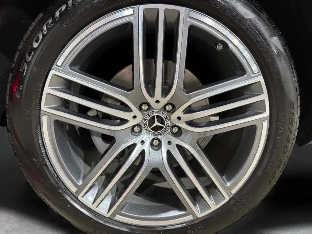 2024 Mercedes-Benz GLS Base - Photo 31