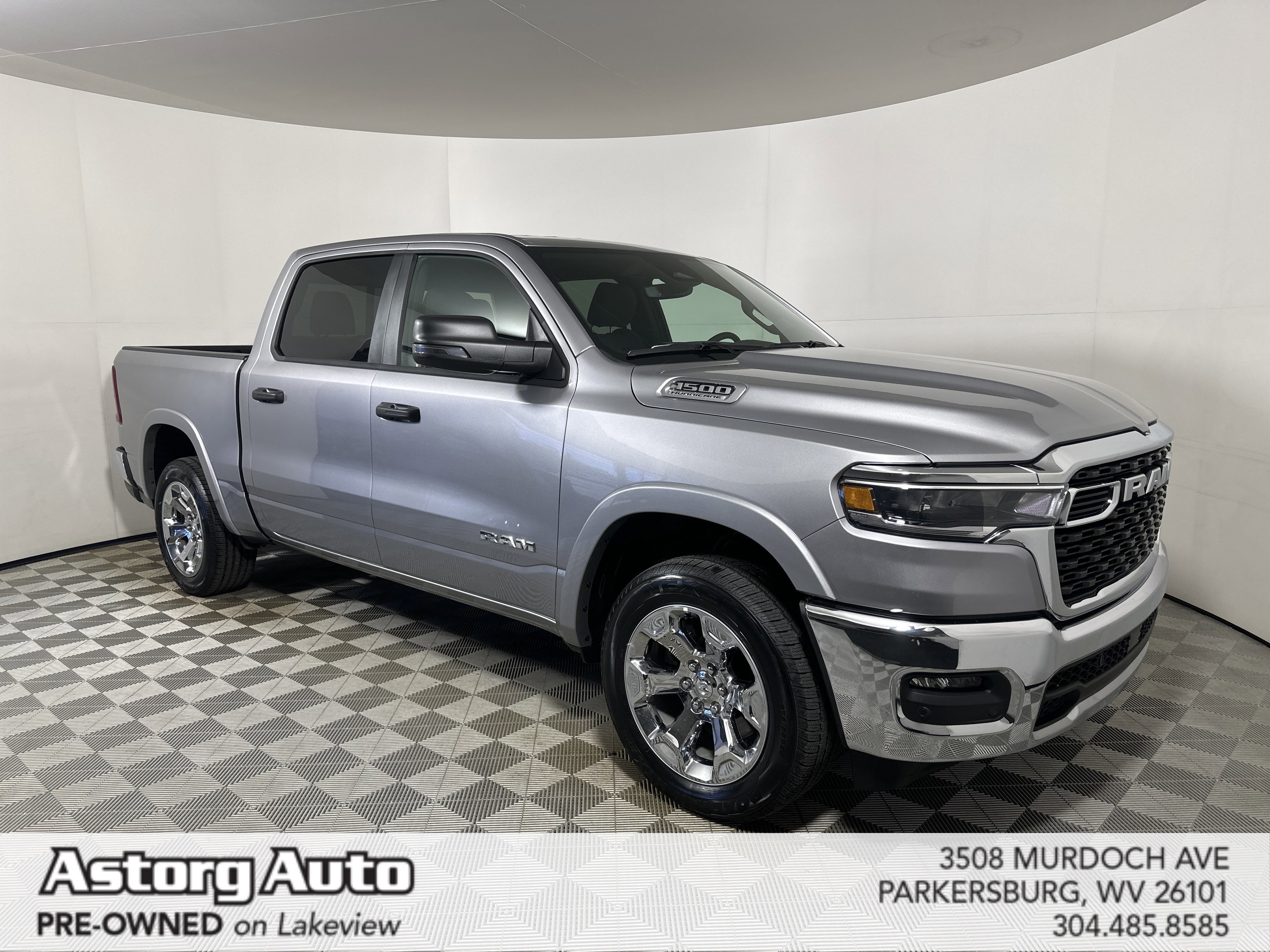 2026 RAM 1500 Big Horn/Lone Star 4x4 Crew Cab 5'7's photo