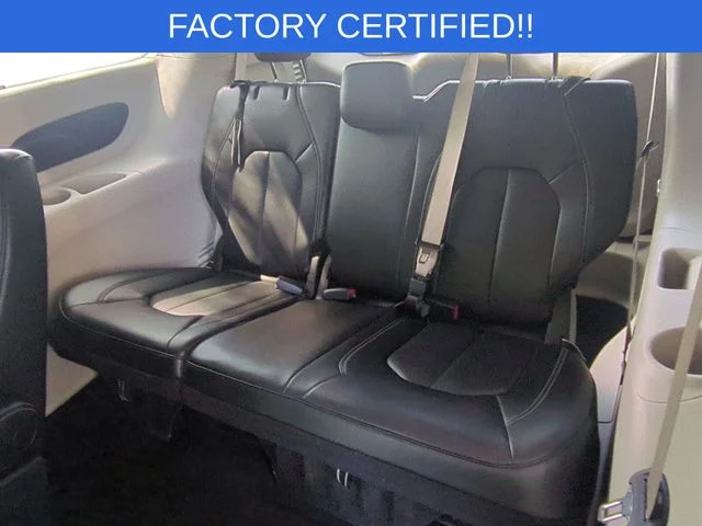Used 2023 Black Chrysler Touring L image 28