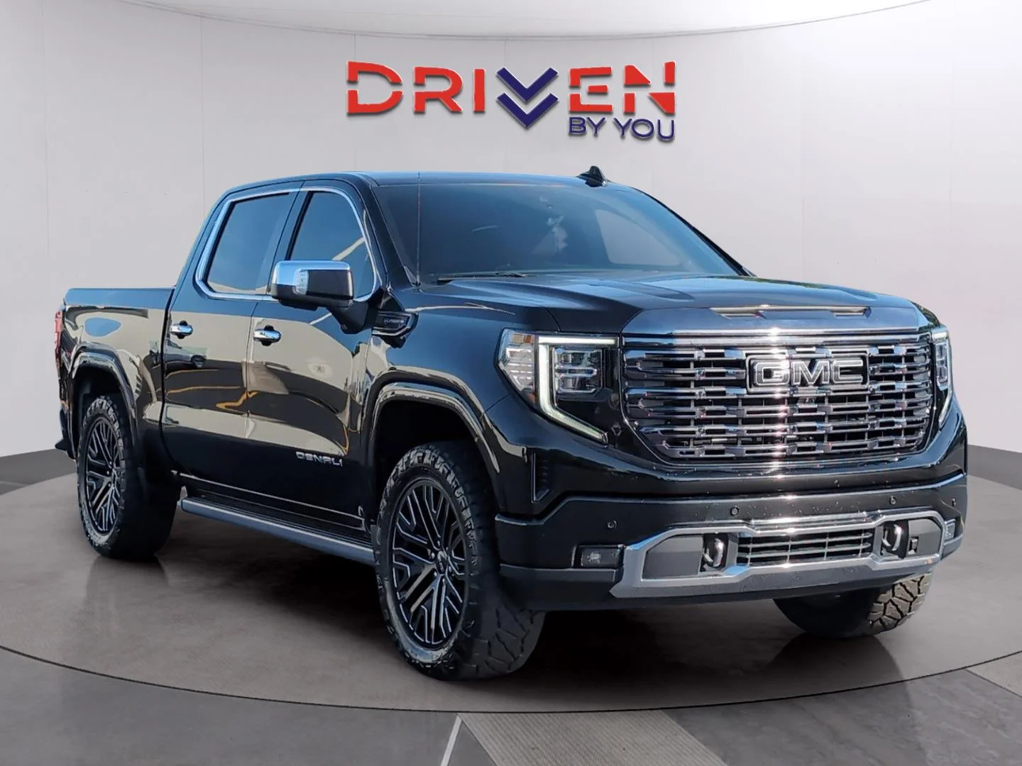 Used 2022 Onyx Black GMC Denali Ultimate image 7