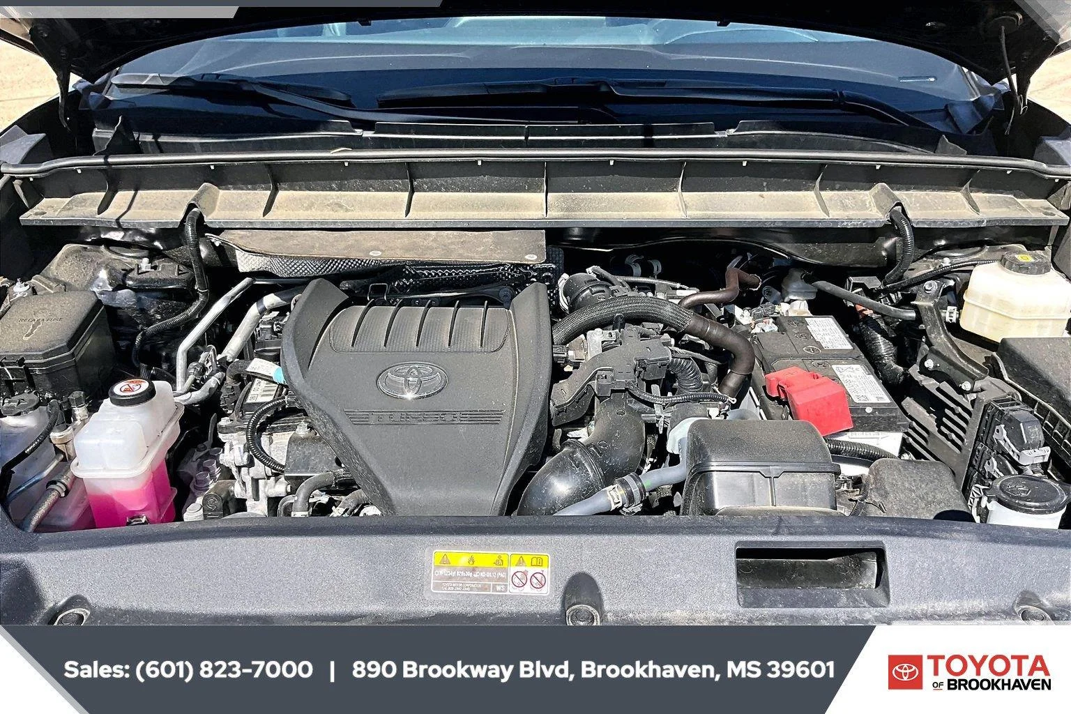 Used 2026 Midnight Black Metallic Toyota XLE image 8