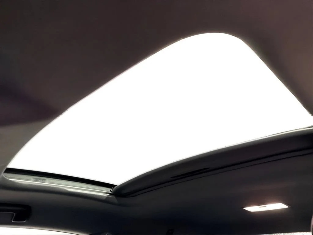 Used 2015 Silver Lexus 350 image 21
