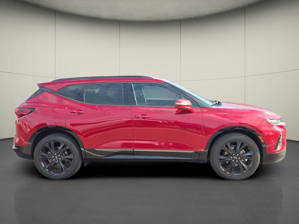Used 2020 Red Chevrolet RS image 10