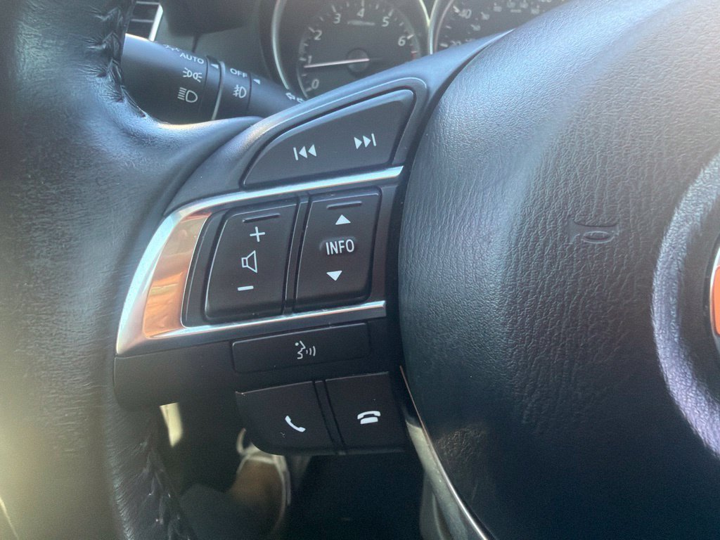Used 2016 White Mazda Grand Touring image 14