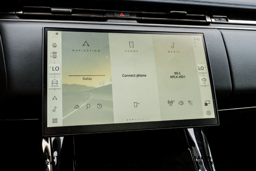 New 2026 Carpathian Gray Land Rover SE image 30