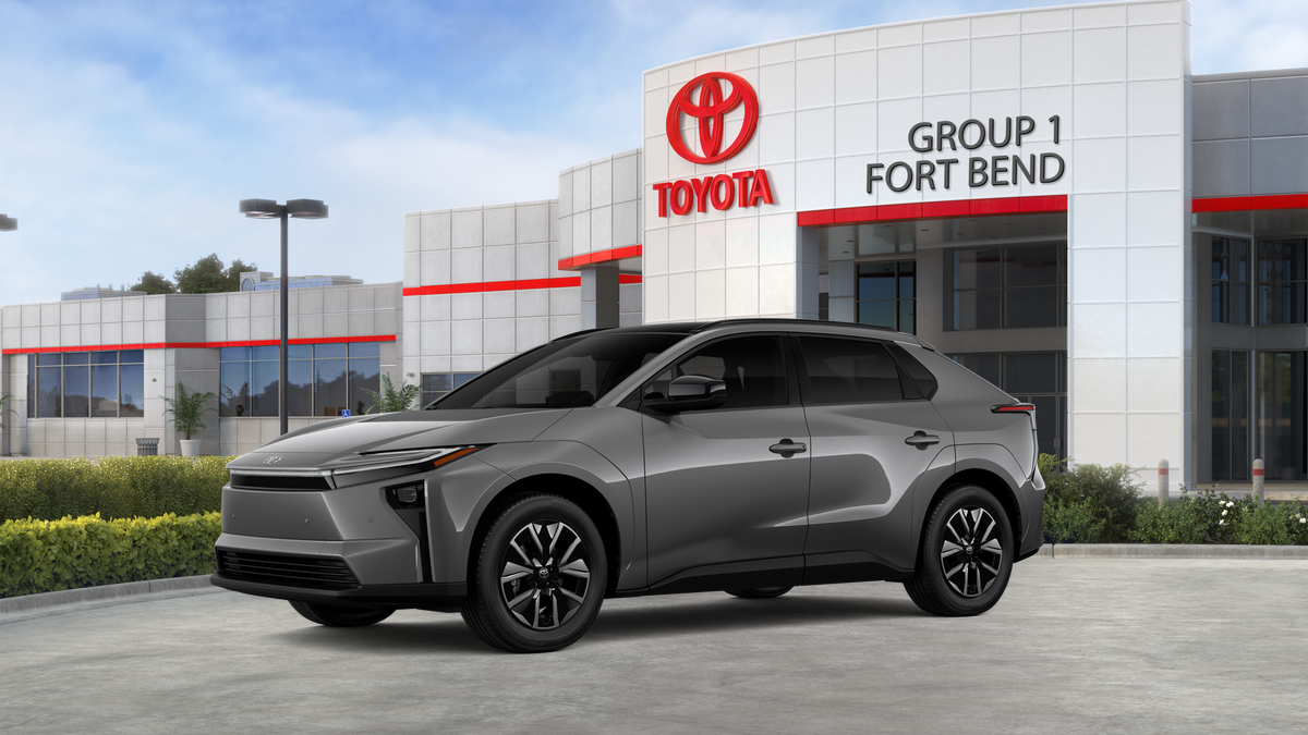 New 2026 Heavy Metal Toyota XLE image 2