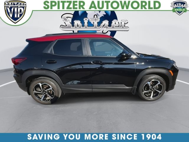 Used 2021 MOSAIC BLACK METALLIC Chevrolet RS image 9
