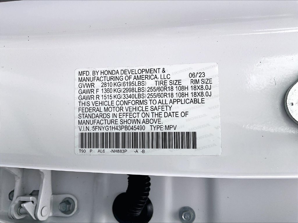 Used 2023 White Honda EX-L image 34