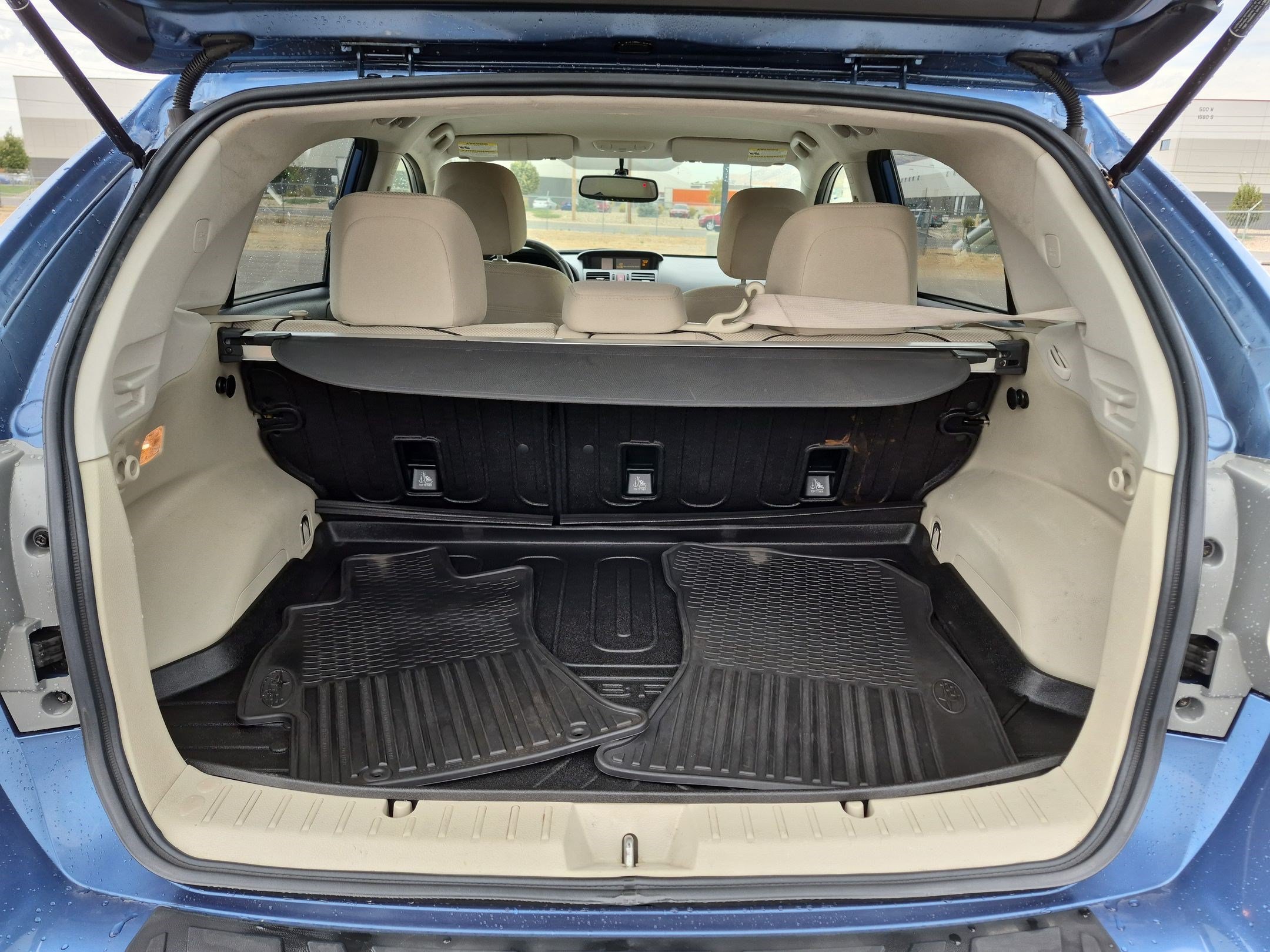 Used 2014 Quartz Blue Pearl Subaru 2.0i Hybrid image 29