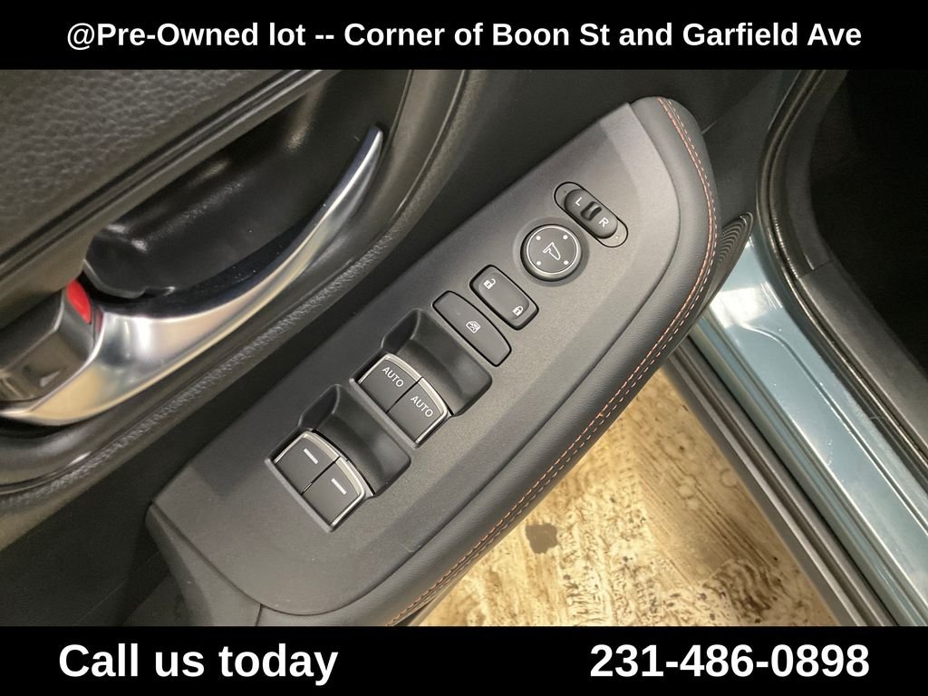 Used 2024  Honda Sport image 15
