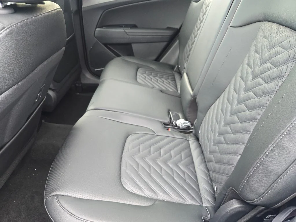 New 2026 Nebular Blue Kia X-Line image 22