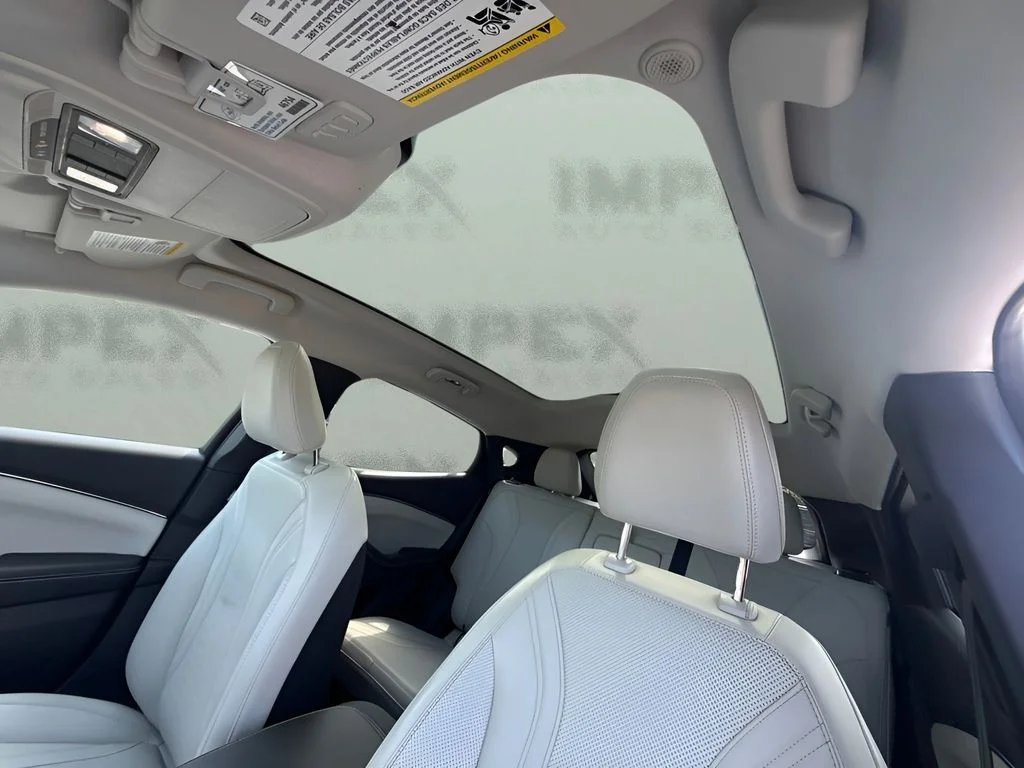 Used 2023 Black Ford Premium image 10