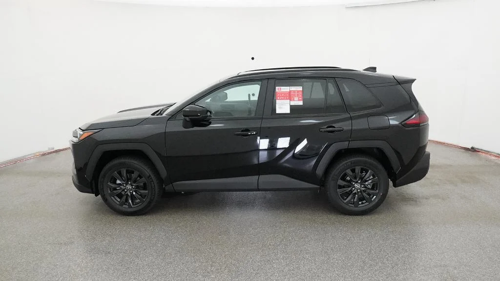 New 2026 Midnight Black Metallic Toyota XLE Premium image 3