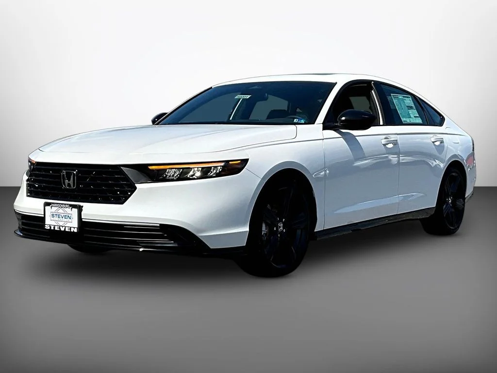 New 2026 Platinum White Pearl Honda Sport-L Hybrid image 3