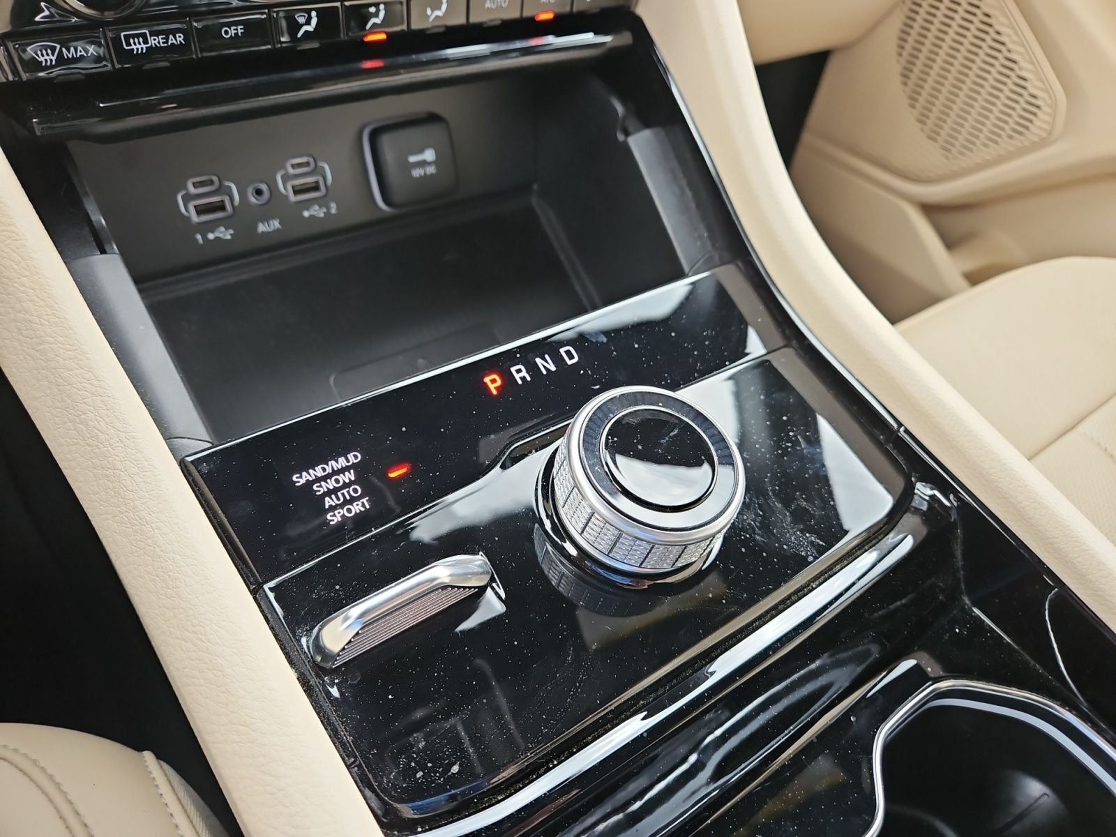 Used 2023 Black Jeep Limited image 27