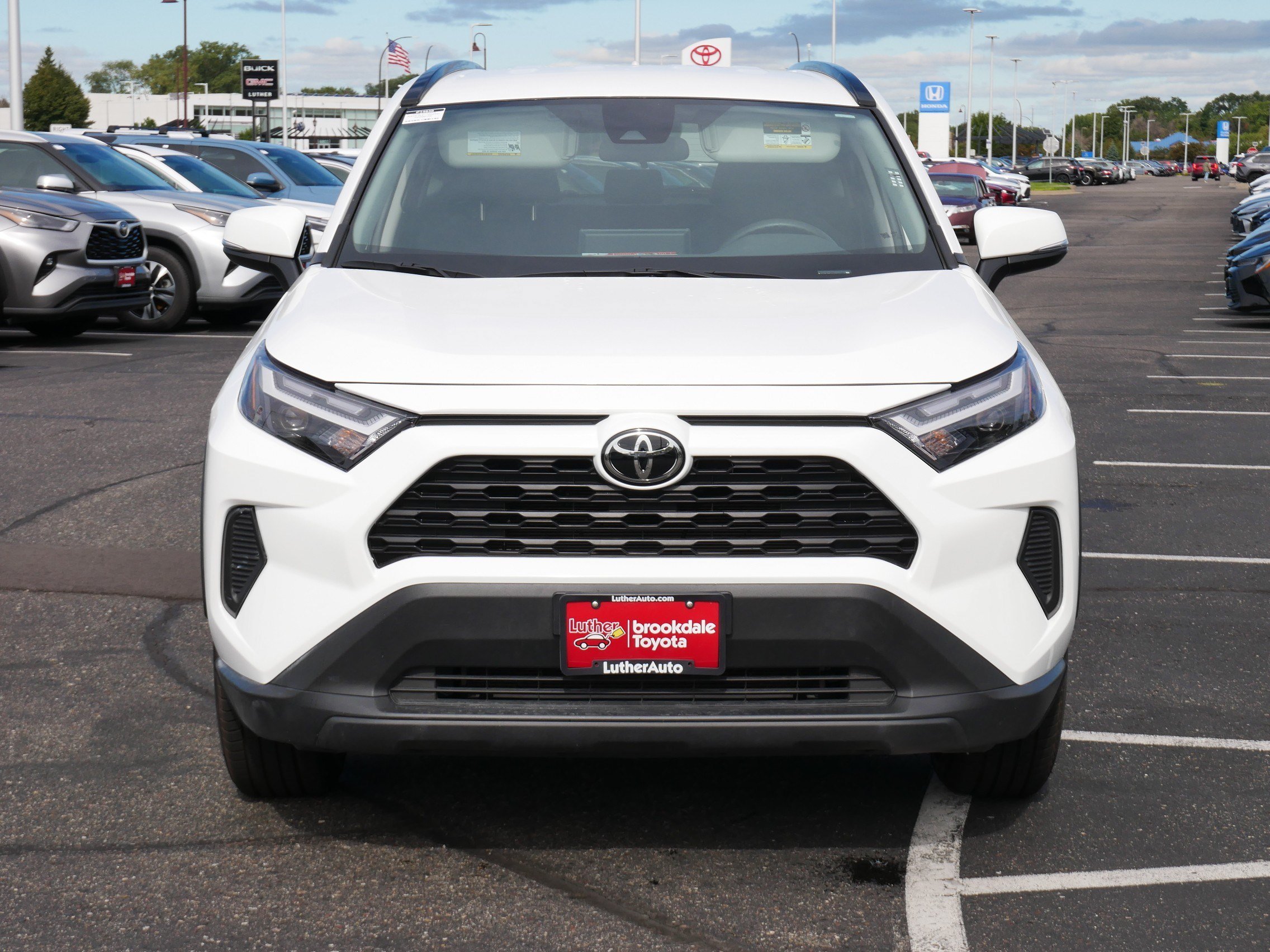 Certified Used 2025 Ice Cap Toyota XLE image 2