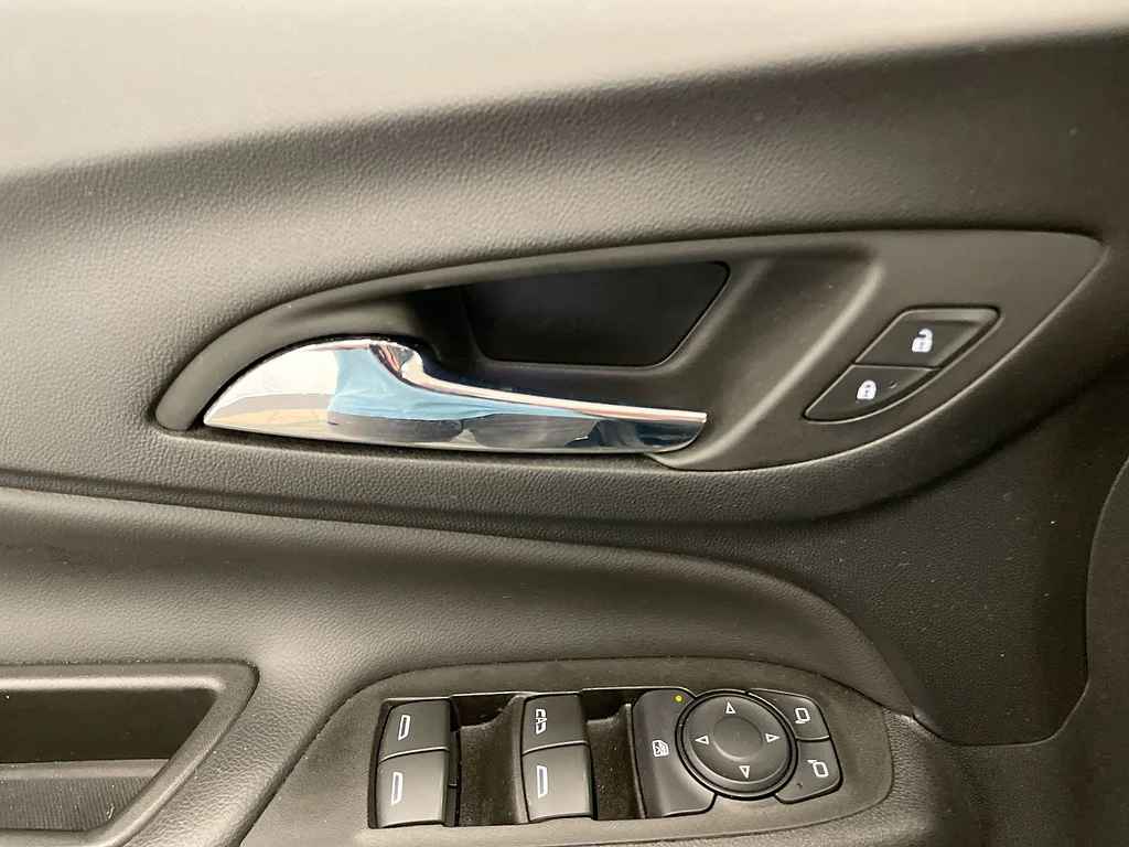 Used 2022 Iron Gray Metallic Chevrolet LT image 23