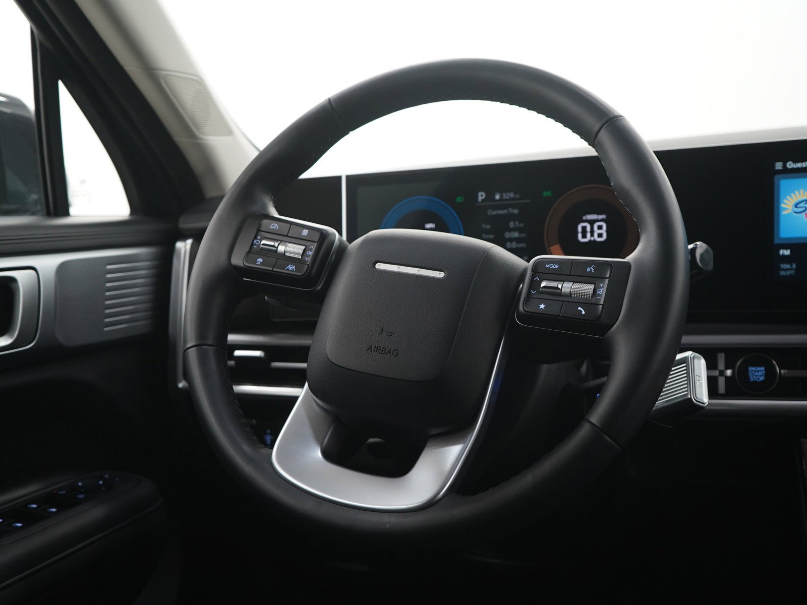 2026 Hyundai Santa Fe SEL - Photo 16