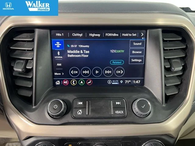 Used 2023 White GMC Denali image 27